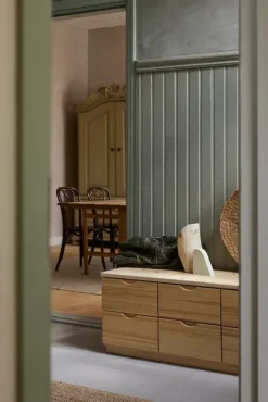 Lundia Classic byrå, 6 lådor, klarlackad furu