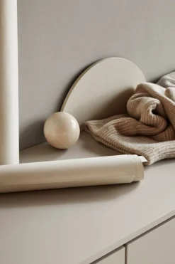 Lundia Fuuga sidobord, 128 cm, väggmontering, cashmere - mässing