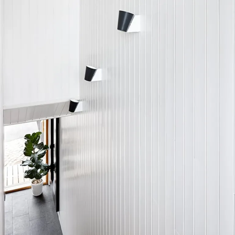 Lundia Liekki vägglampa, vit