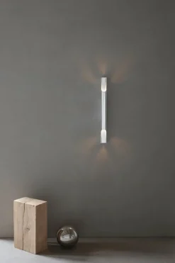 LYFA Pan vägglampa, 50 mm, aluminium