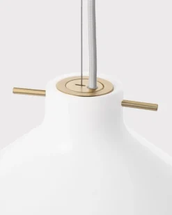 LYFA Repose pendel 400, opal - mässing