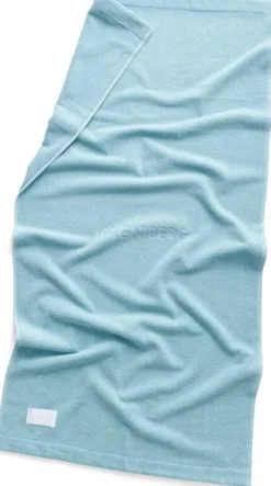 Magniberg Gelato badhandduk, 70 x 140 cm, oskyldigt blå