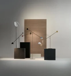 Marset Copernica P golvlampa, röd - svart