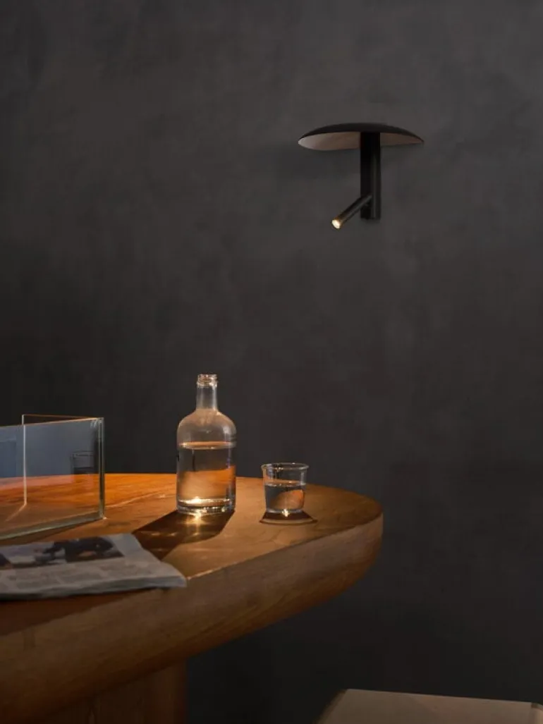 Marset Konoha vägglampa, svart