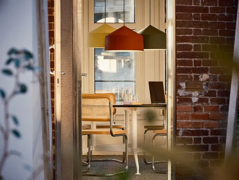 Marset Zenc taklampa, rosa