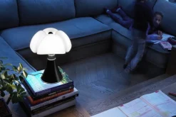 Martinelli Luce Minipipistrello bordslampa, dimbar, mörkbrun