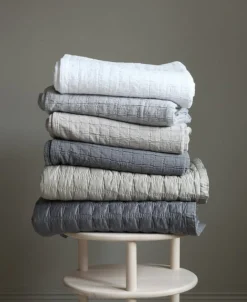 Matri Aava överkast, 200 x 260 cm, mörkgrå