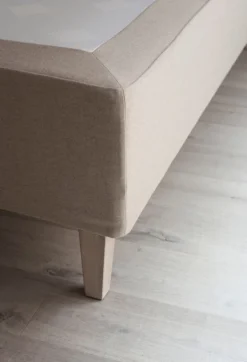 Matri Base Skirt sängskydd, Wooly, sand