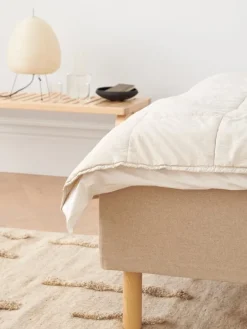 Matri Tuuli överkast, 160 x 260 cm, nougat