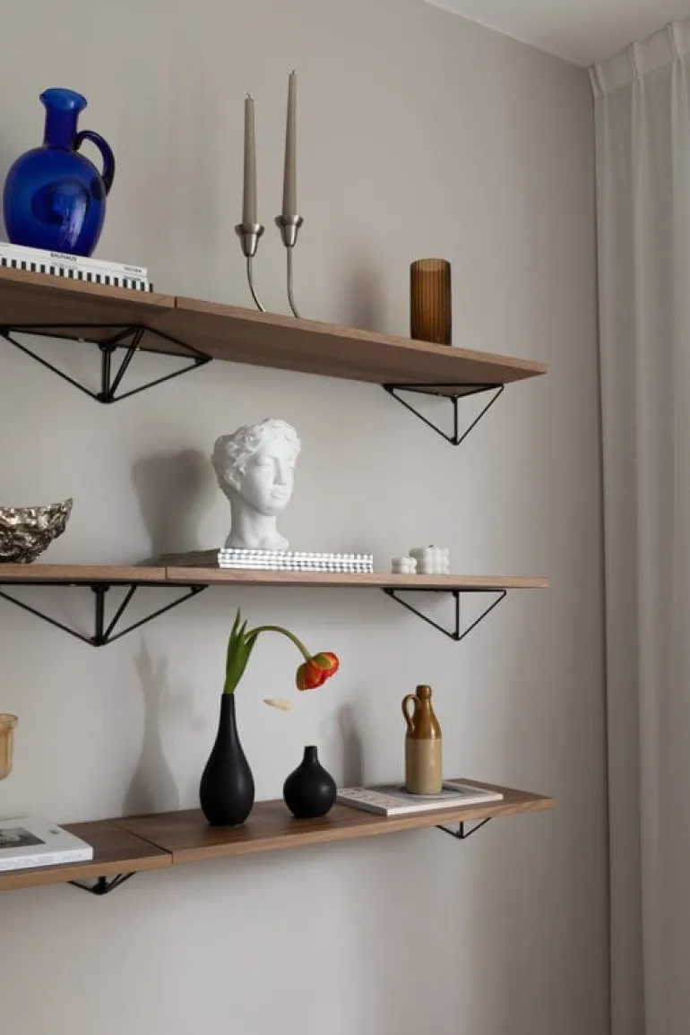 Maze Pythagoras hylla L, 80 x 27 cm, valnöt