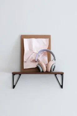 Maze Pythagoras XS-hylla med konsoler, valnöt - svart