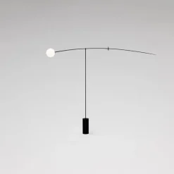 Michael Anastassiades Mobile Chandelier 5 golvlampa, svart patinerad mässing