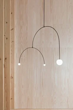 Michael Anastassiades Mobile Chandelier 9, svart patinerad mässing
