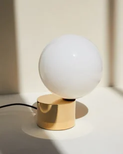 Michael Anastassiades Tip of the Tongue bordslampa, polerad mässing