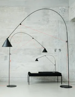 Midgard AYNO L golvlampa, 2700 K, svart - orange