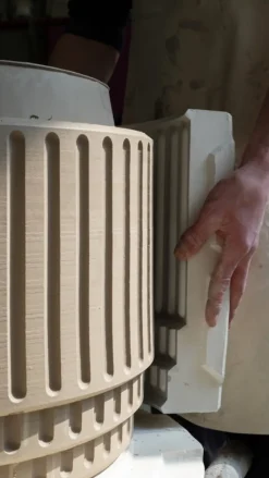 Miniforms Kolos sidobord, glaserad terrakotta