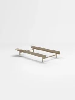 Moebe Nattduksbord, sand