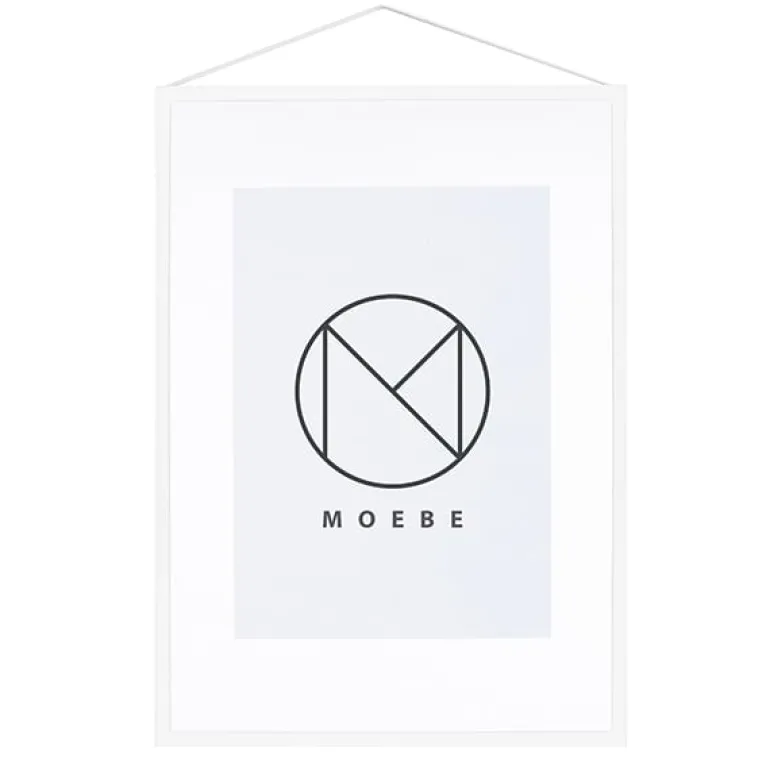 Moebe Ram, vit