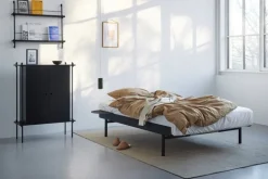 Moebe Säng, hög, 90–180 cm, svart