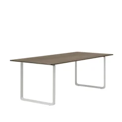 Muuto 70/70 bord, 225 x 90 cm, massiv rökt ek - grå