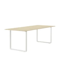 Muuto 70/70 bord, 225 x 90 cm, massiv ek - vitt