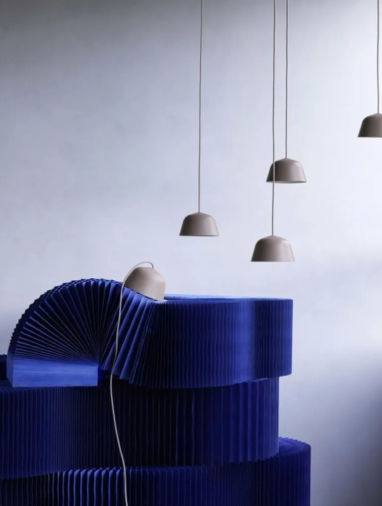 Muuto Ambit pendellampa 16,5 cm, svart