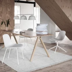 Muuto Ambit Rail lampa, svart