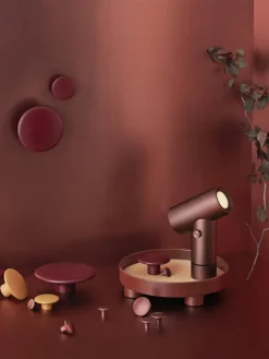 Muuto Dots klädkrokar i metall, set med 5, umbra