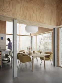 Muuto Earnest förlängningsbart bord, 205 x 100 cm, oljad ek