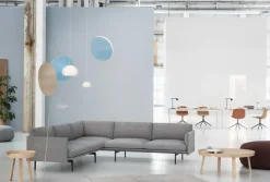 Muuto Fiber stol, snurrfunktion, konjaksfärgat läder - svart
