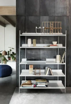 Muuto Five sittpuff/fotpall, mörkblå