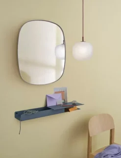 Muuto Folded Platform hylla, svart