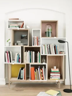 Muuto Leaf golvlampa, svart