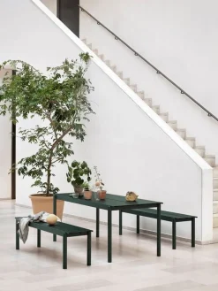 Muuto Linear Steel bänk 110 cm, mörkgrön