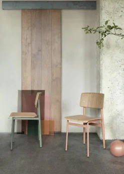 Muuto Loft stol, dusty green - ek