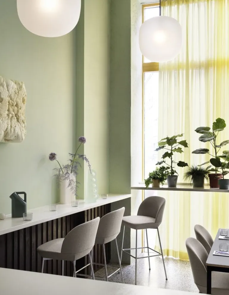 Muuto Oslo barstol, 75 cm, Still 161 - anthracite black