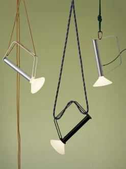 Muuto Piton bärbar lampa, aluminium