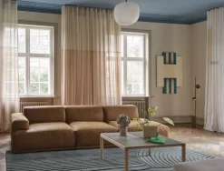 Muuto Post golvlampa, brungrön