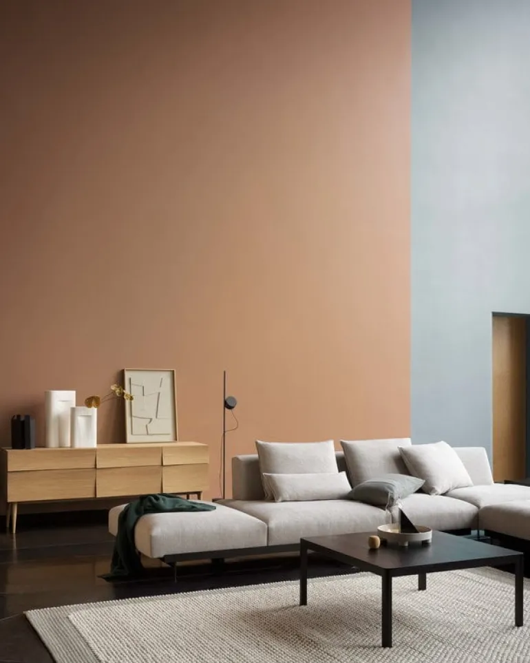 Muuto Post golvlampa, svart