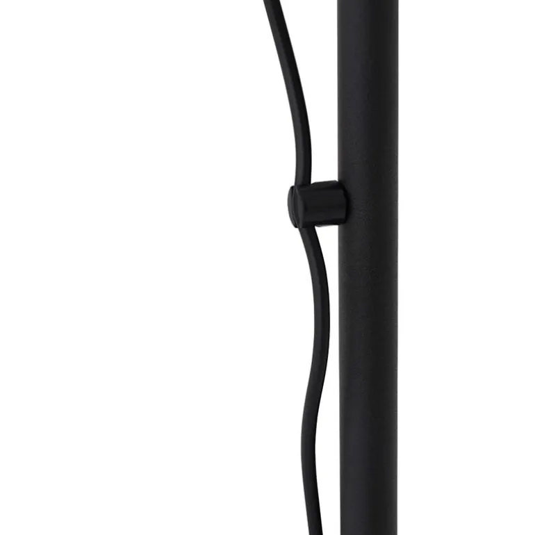 Muuto Post golvlampa, svart