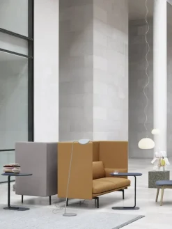 Muuto Relate sidobord 60,5 cm, blågrå