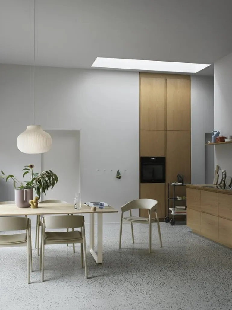 Muuto Strand taklampa, stängd 45 cm