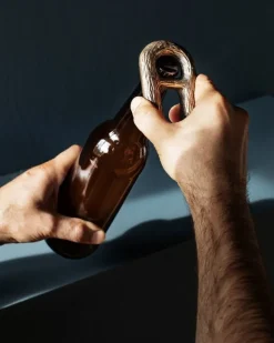 Nedre Foss Bokk flasköppnare