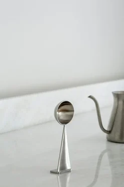 Nedre Foss Gram måttsked, rostfritt stål