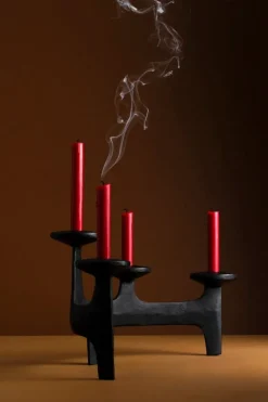 Nedre Foss Nunatak kandelaber, svart