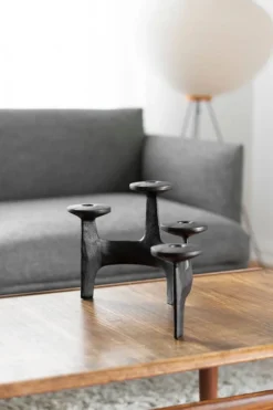 Nedre Foss Nunatak kandelaber, svart