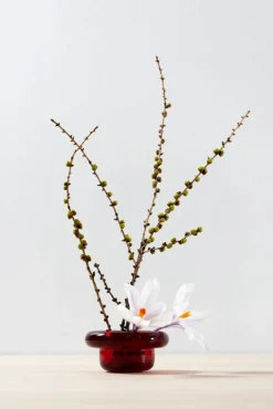 Nedre Foss Sirkel värmeljushållare, röd