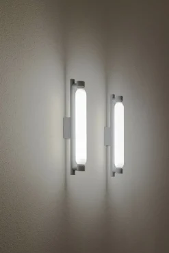 Nemo Lighting La Roche vägglampa, svart