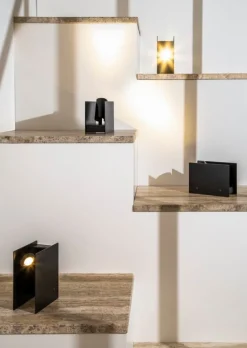 Nemo Lighting Plint Battery Mini bärbar bordslampa, svart