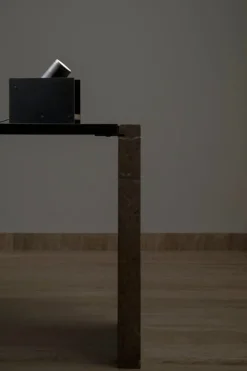 Nemo Lighting Plint golv-/bordslampa, svart